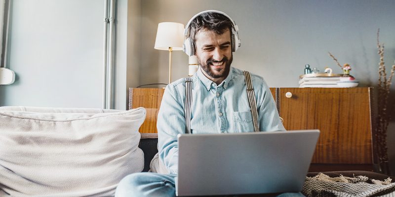 A man shows the benefits of end-to-end automation for remote workers.